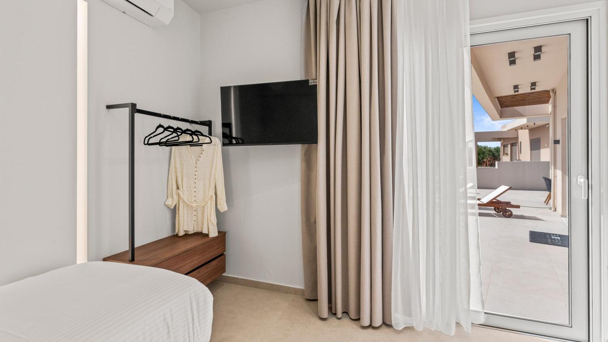 Blue Sky Villas Arkalochórion Екстериор снимка
